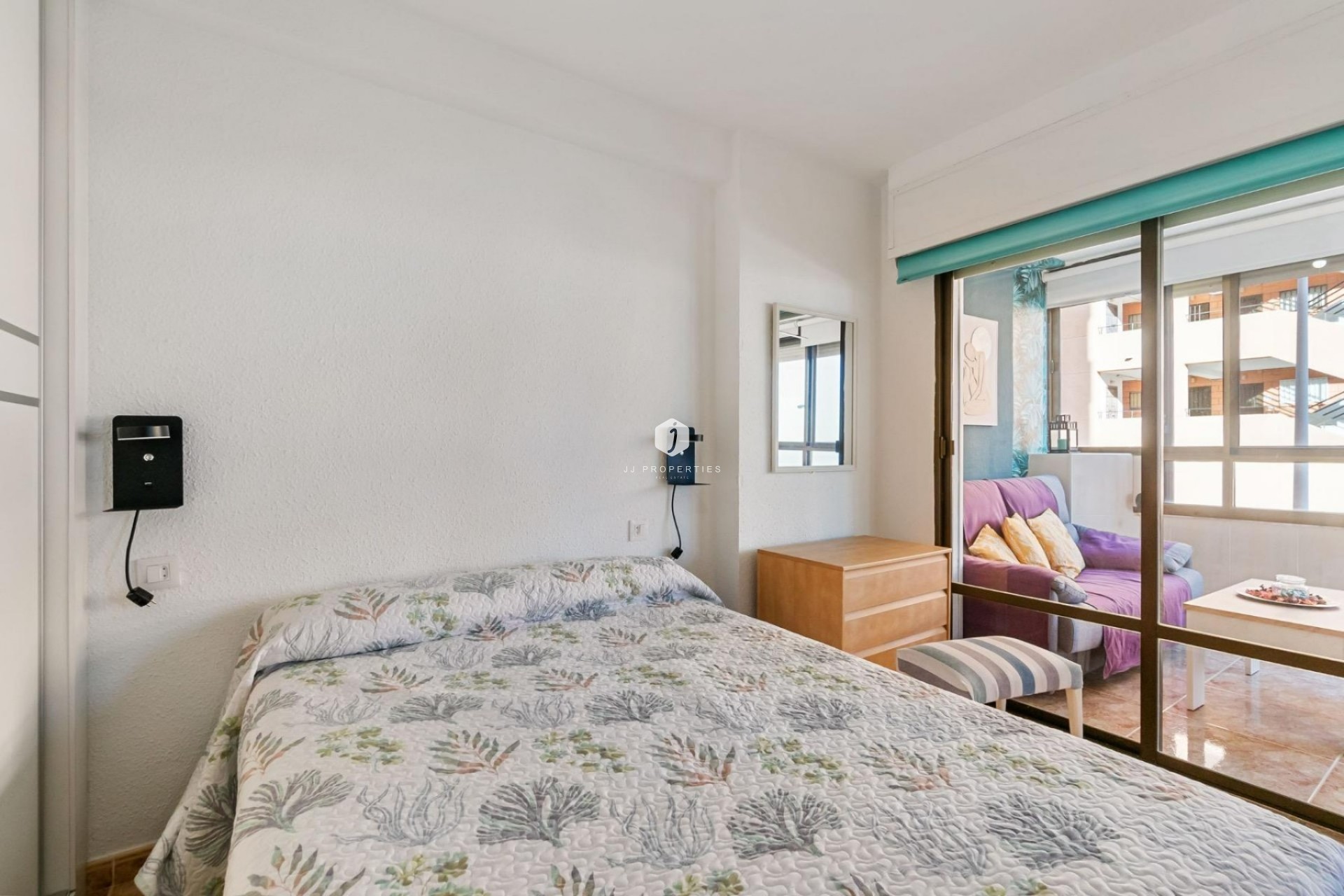 Alquiler a largo plazo - Apartamento / piso -
Torrevieja - Cabo cervera