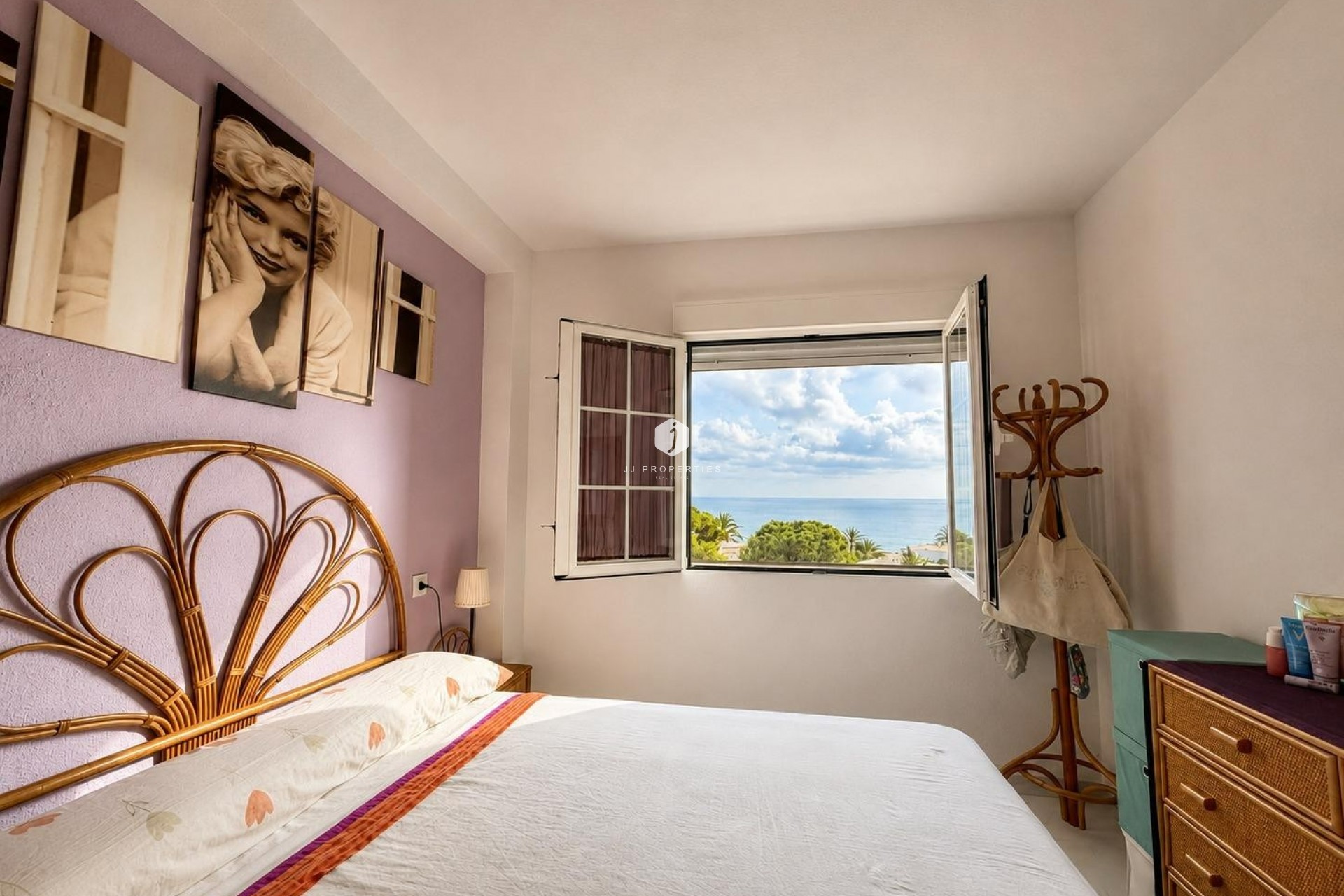 Alquiler a largo plazo - Apartamento / piso -
Torrevieja - Cabo cervera