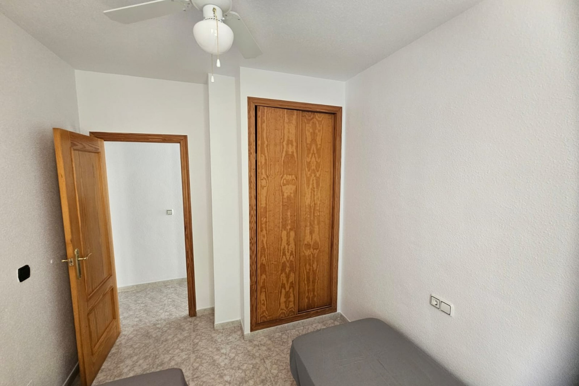Alquiler a largo plazo - Bungalow -
Orihuela Costa - Playa Flamenca