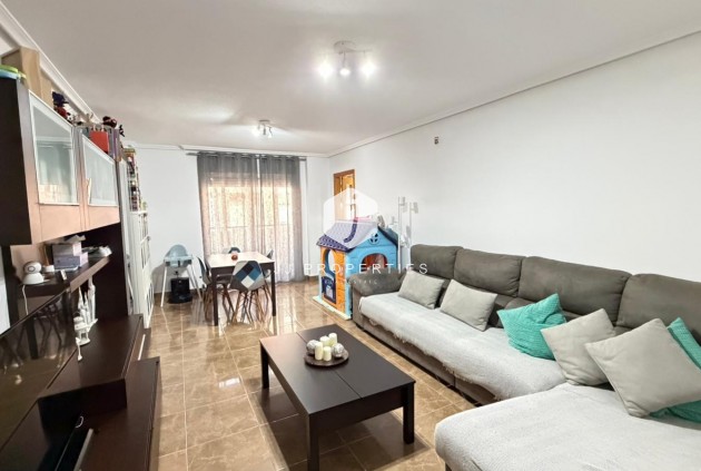 Apartamento / piso - Segunda mano - Benijofar -
                Pueblo 4