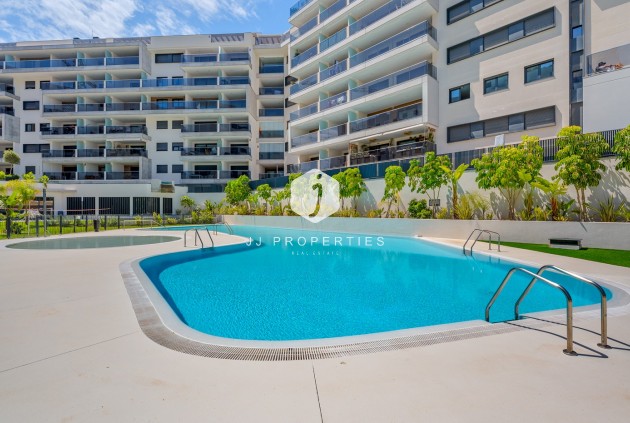 Apartamento / piso - Segunda mano - Dehesa de Campoamor -
                Costa Blanca