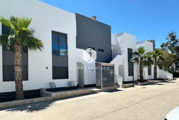 Apartamento / piso - Segunda mano - Guardamar del Segura -
                Costa Blanca