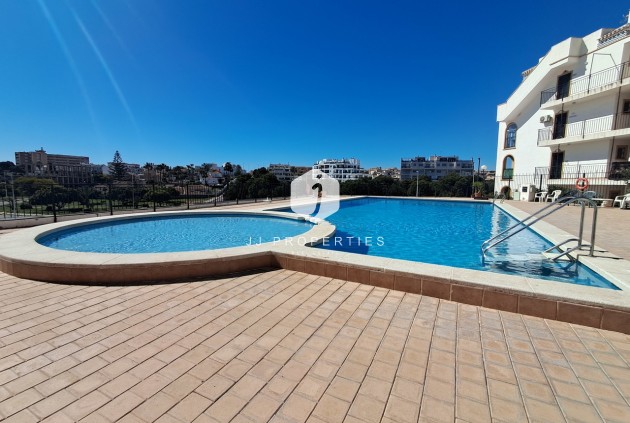 Apartamento / piso - Segunda mano - La Zenia -
                Costa Blanca
