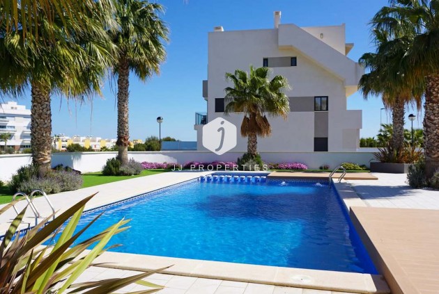 Apartamento / piso - Segunda mano - La Zenia -
                Costa Blanca