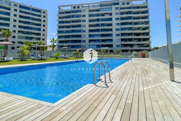 Apartamento / piso - Segunda mano - Orihuela Costa -
                Costa Blanca