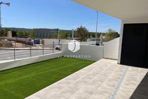 Apartamento / piso - Segunda mano - San Miguel de Salinas -
                Inland