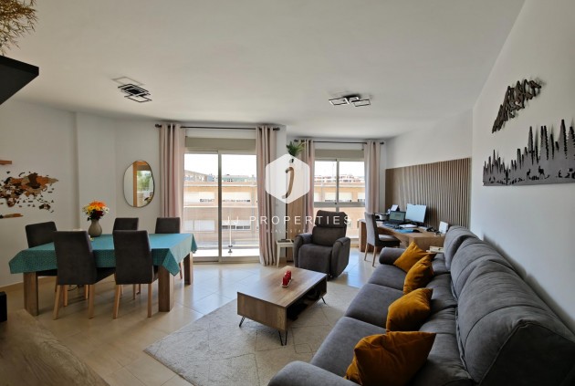 Apartamento / piso - Segunda mano - San Miguel de Salinas -
                San Miguel de Salinas