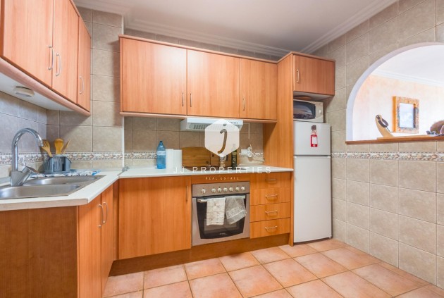 Apartamento / piso - Segunda mano - Torrevieja -
                Acequion