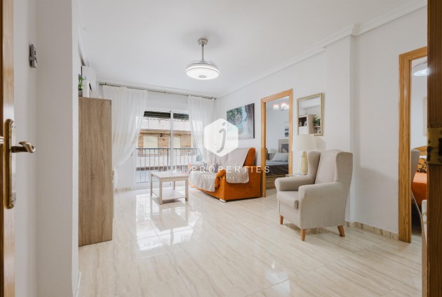 Apartamento / piso - Segunda mano - Torrevieja -
                Costa Blanca