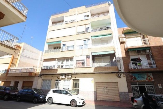 Apartamento / piso - Segunda mano - Torrevieja -
                Costa Blanca