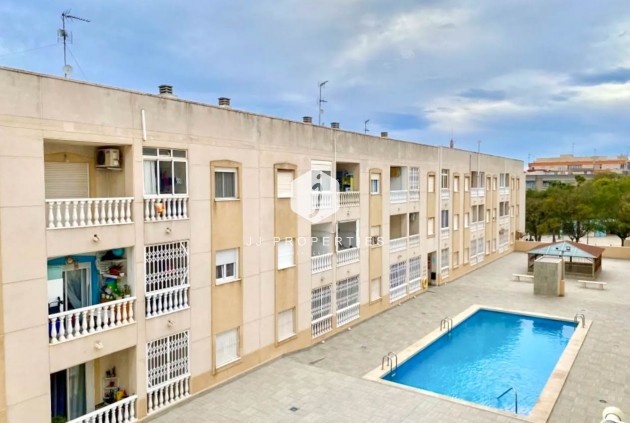Apartamento / piso - Segunda mano - Torrevieja -
                Costa Blanca