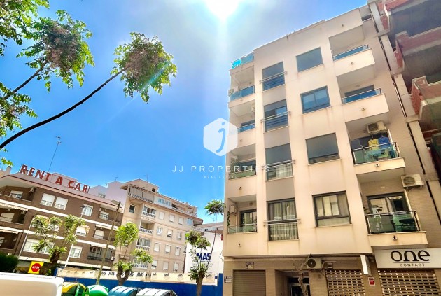 Apartamento / piso - Segunda mano - Torrevieja -
                Costa Blanca