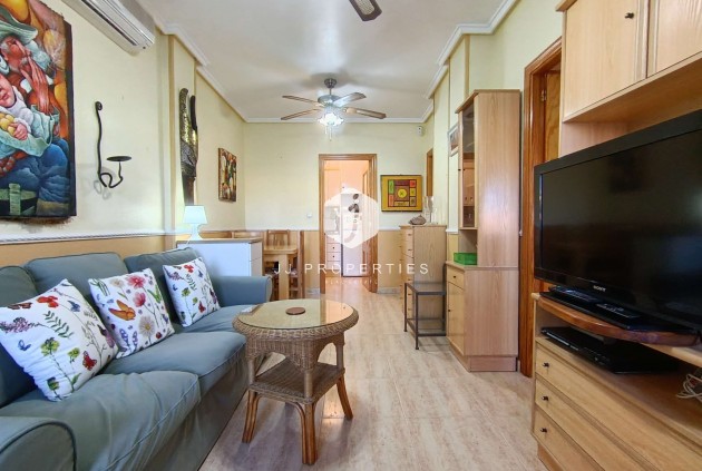 Apartamento / piso - Segunda mano - Torrevieja -
                Costa Blanca