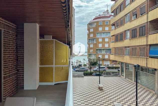 Apartamento / piso - Segunda mano - Torrevieja -
                Costa Blanca