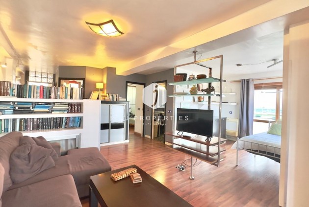 Apartamento / piso - Segunda mano - Torrevieja -
                La veleta