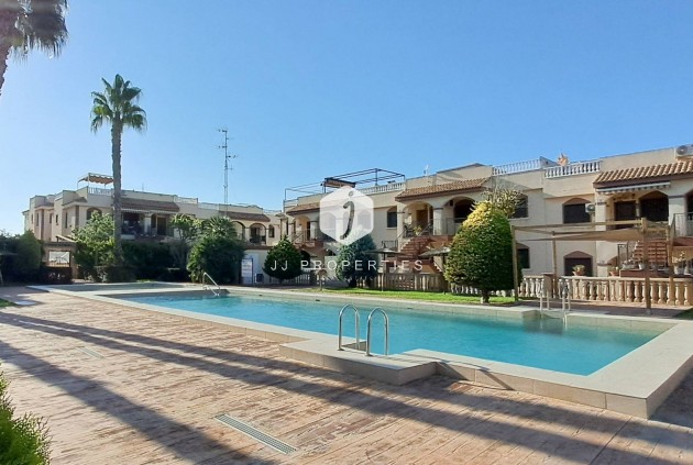 Apartamento / piso - Segunda mano - Torrevieja -
                Parque Acuático - Sector 25