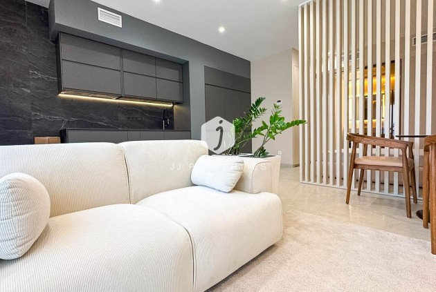 Apartamento / piso - Segunda mano - Torrevieja -
                Playa de los Locos
