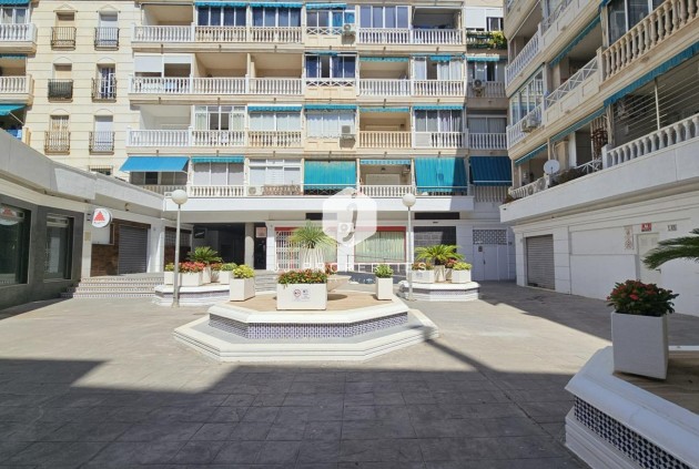 Apartamento / piso - Segunda mano - Torrevieja -
                Playa de los Locos
