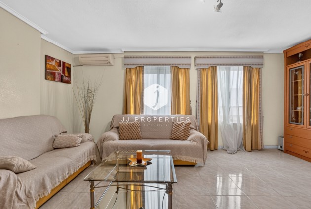 Apartment / flat - Resale - Centro Torrevieja -
                Centro Torrevieja