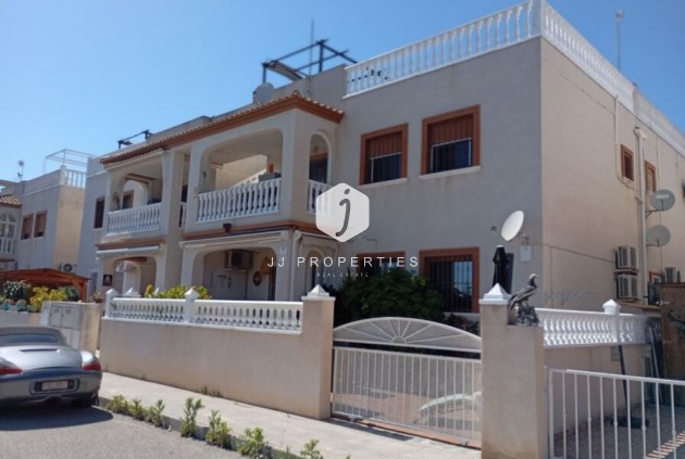 Apartment / flat - Resale - Daya Vieja -
                Costa Blanca