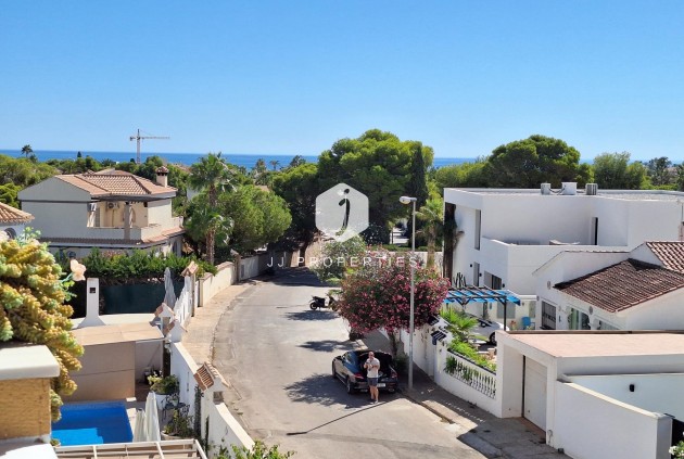 Apartment / flat - Resale - Orihuela Costa -
                La Zenia