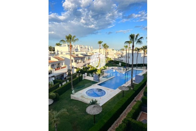 Apartment / flat - Resale - Orihuela Costa -
                Villamartín
