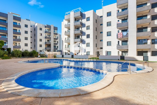 Apartment / flat - Resale - San Miguel de Salinas -
                Inland