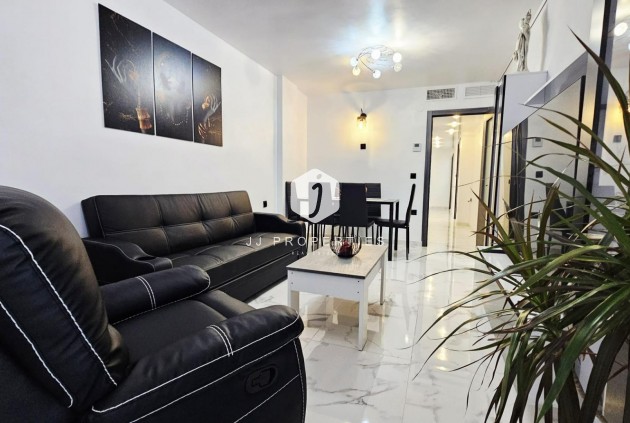 Apartment / flat - Resale - Torrevieja -
                Acequion
