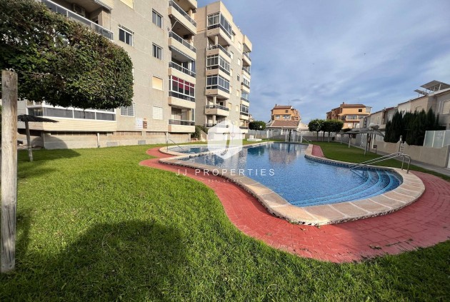 Apartment / flat - Resale - Torrevieja -
                aguas nuevas