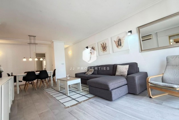 Apartment / flat - Resale - Torrevieja -
                Centro - Muelle Pesquero