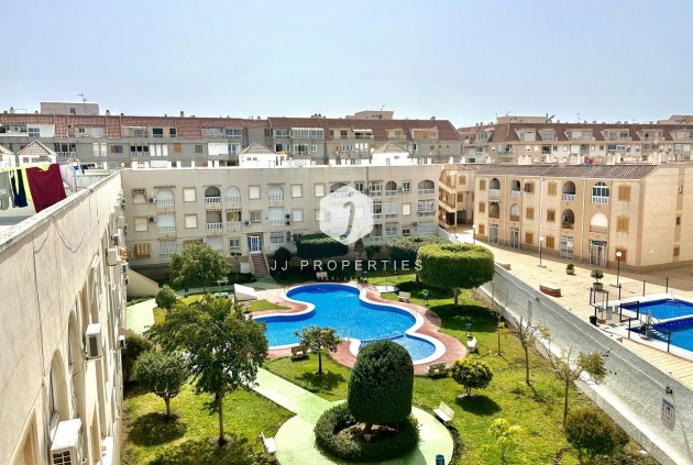 Apartment / flat - Resale - Torrevieja -
                Costa Blanca