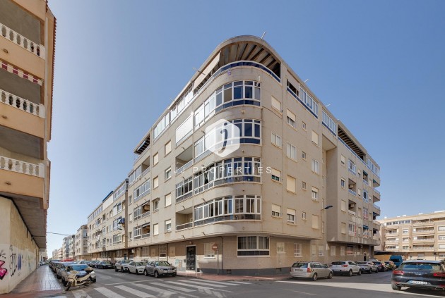 Apartment / flat - Resale - Torrevieja -
                Costa Blanca