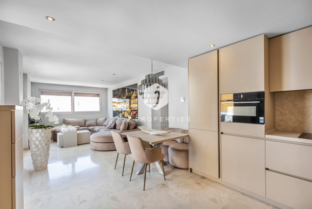 Apartment / flat - Resale - Torrevieja -
                Costa Blanca