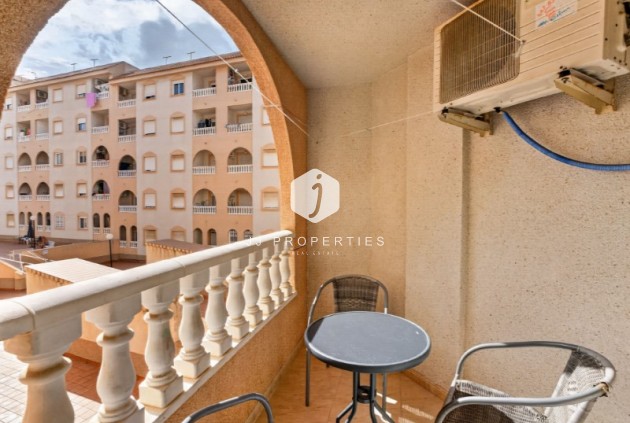 Apartment / flat - Resale - Torrevieja -
                Costa Blanca