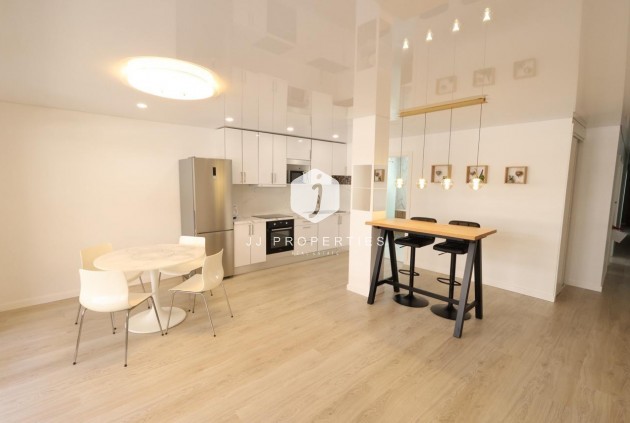 Apartment / flat - Resale - Torrevieja -
                Costa Blanca