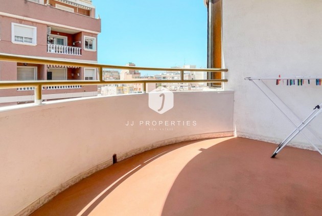 Apartment / flat - Resale - Torrevieja -
                Costa Blanca