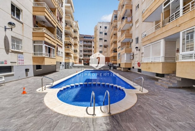 Apartment / flat - Resale - Torrevieja -
                Costa Blanca
