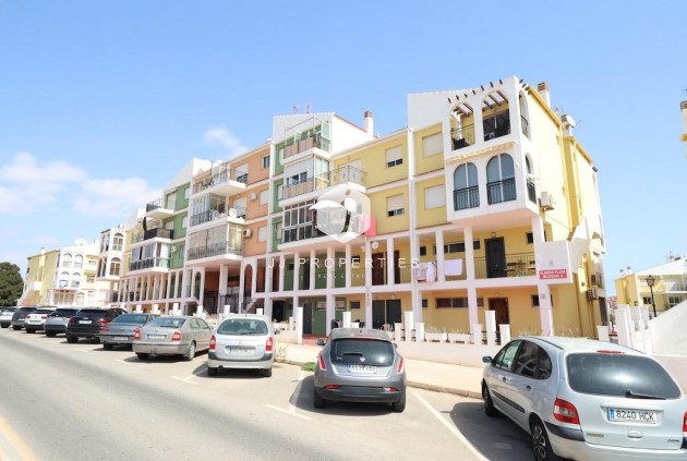 Apartment / flat - Resale - Torrevieja -
                Costa Blanca