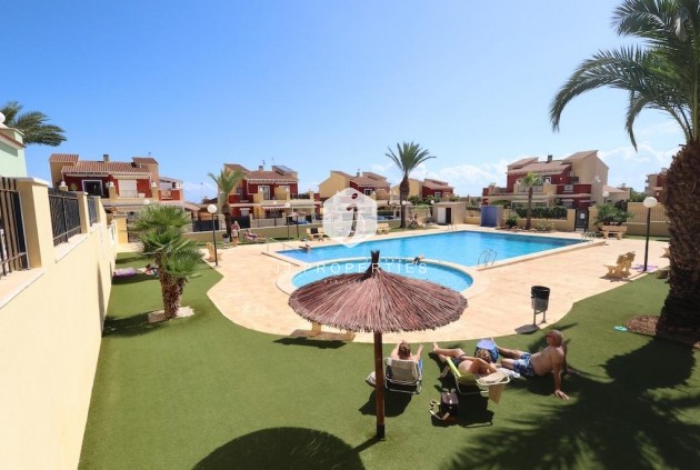 Apartment / flat - Resale - Torrevieja -
                Costa Blanca