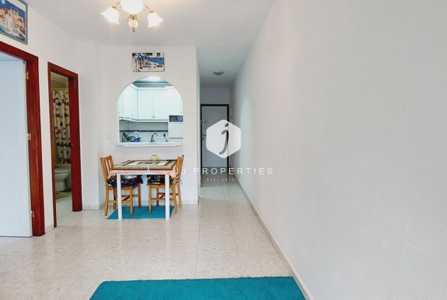 Apartment / flat - Resale - Torrevieja -
                Estacion de autobuses