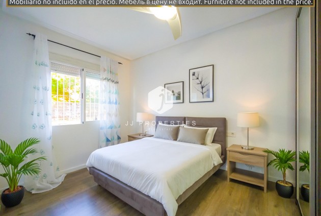 Apartment / flat - Resale - Torrevieja -
                Estacion de autobuses