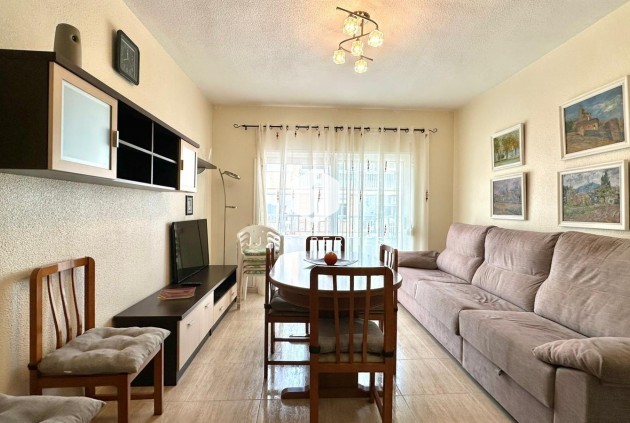 Apartment / flat - Resale - Torrevieja -
                Estacion de autobuses