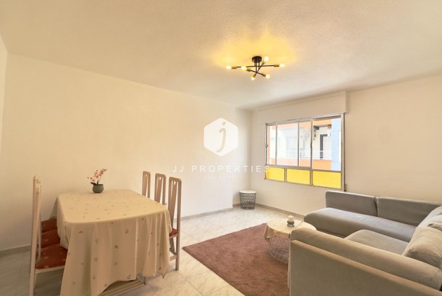 Apartment / flat - Resale - Torrevieja -
                Estacion de autobuses