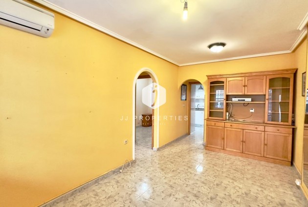 Apartment / flat - Resale - Torrevieja -
                La Mata Pueblo