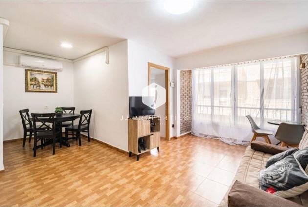 Apartment / flat - Resale - Torrevieja -
                La Mata Pueblo