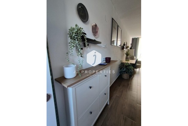 Apartment / flat - Resale - Torrevieja -
                La Mata