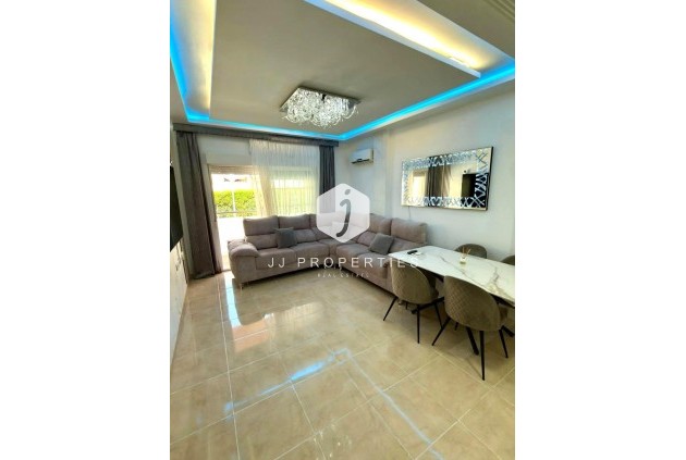 Apartment / flat - Resale - Torrevieja -
                Nueva Torrevieja