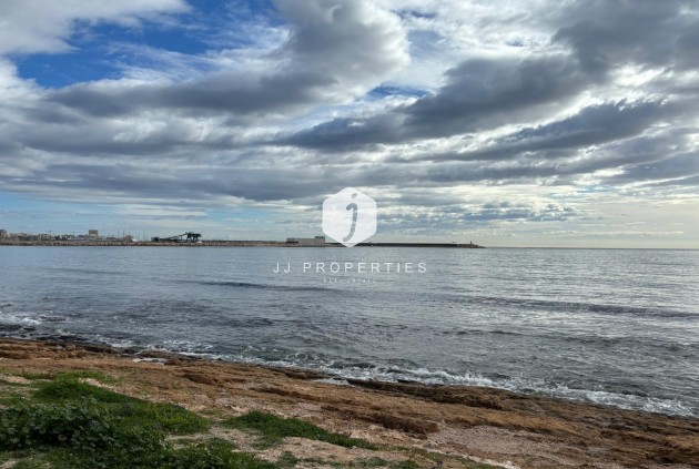 Apartment / flat - Resale - Torrevieja -
                Playa de los Naufragos