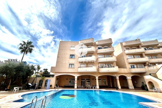 Appartement - D'occasion - Cabo Roig -
                Costa Blanca