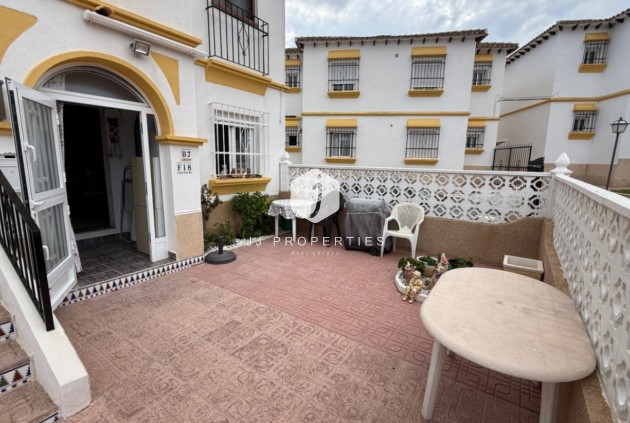 Appartement - D'occasion - San Miguel de Salinas -
                Inland
